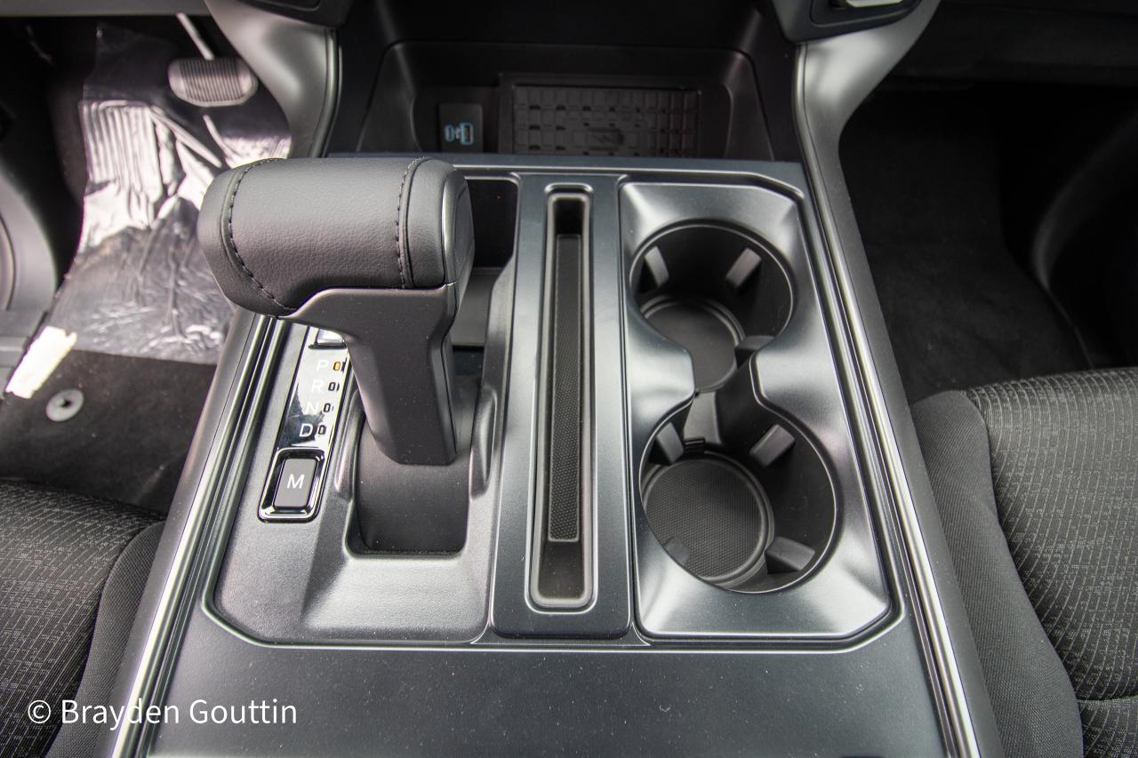 2024 Ford F-150 XLT 4WD SuperCrew 5.5' Box Photo5