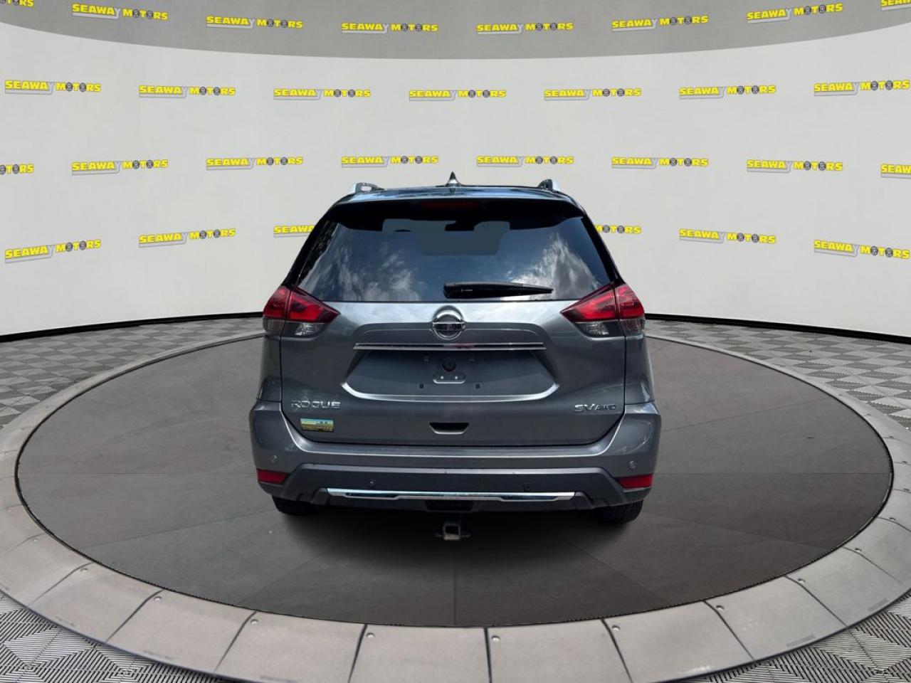 2020 Nissan Rogue  - Photo #4