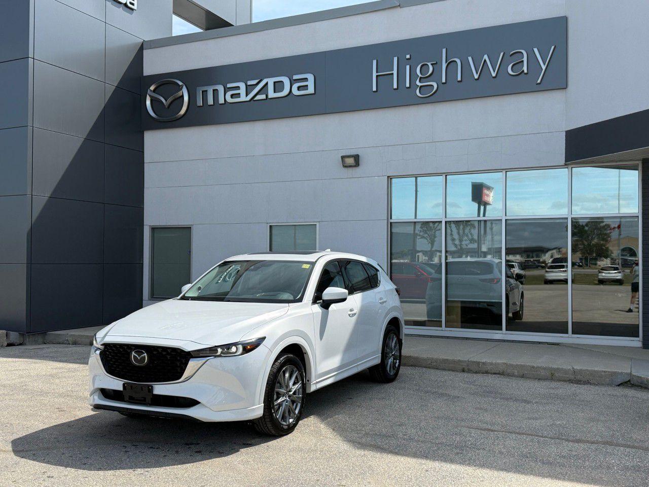 New 2025 Mazda CX-5 GT AWD for sale in Steinbach, MB