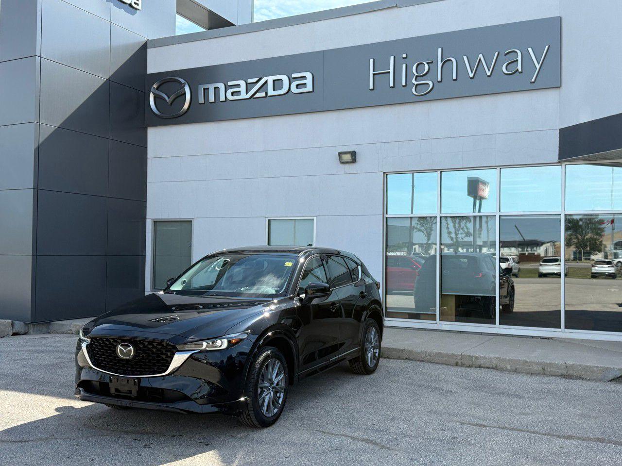 New 2025 Mazda CX-5 GT AWD for sale in Steinbach, MB
