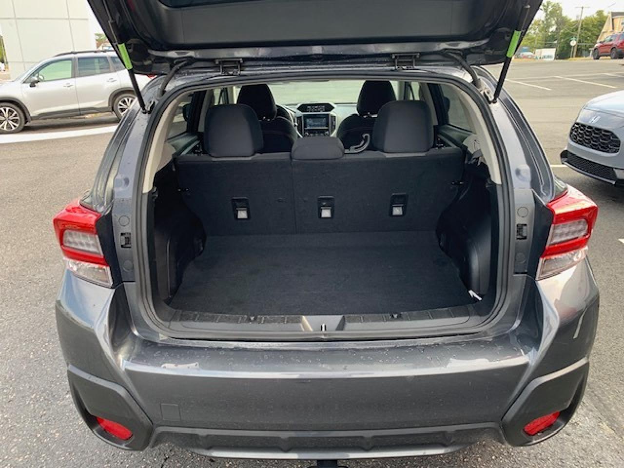 2022 Subaru Impreza Touring Photo