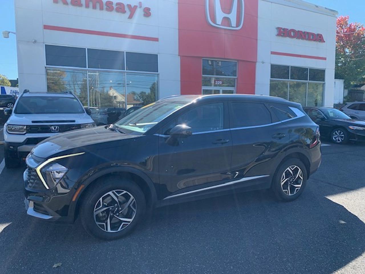 2023 Kia Sportage X-Line Photo0