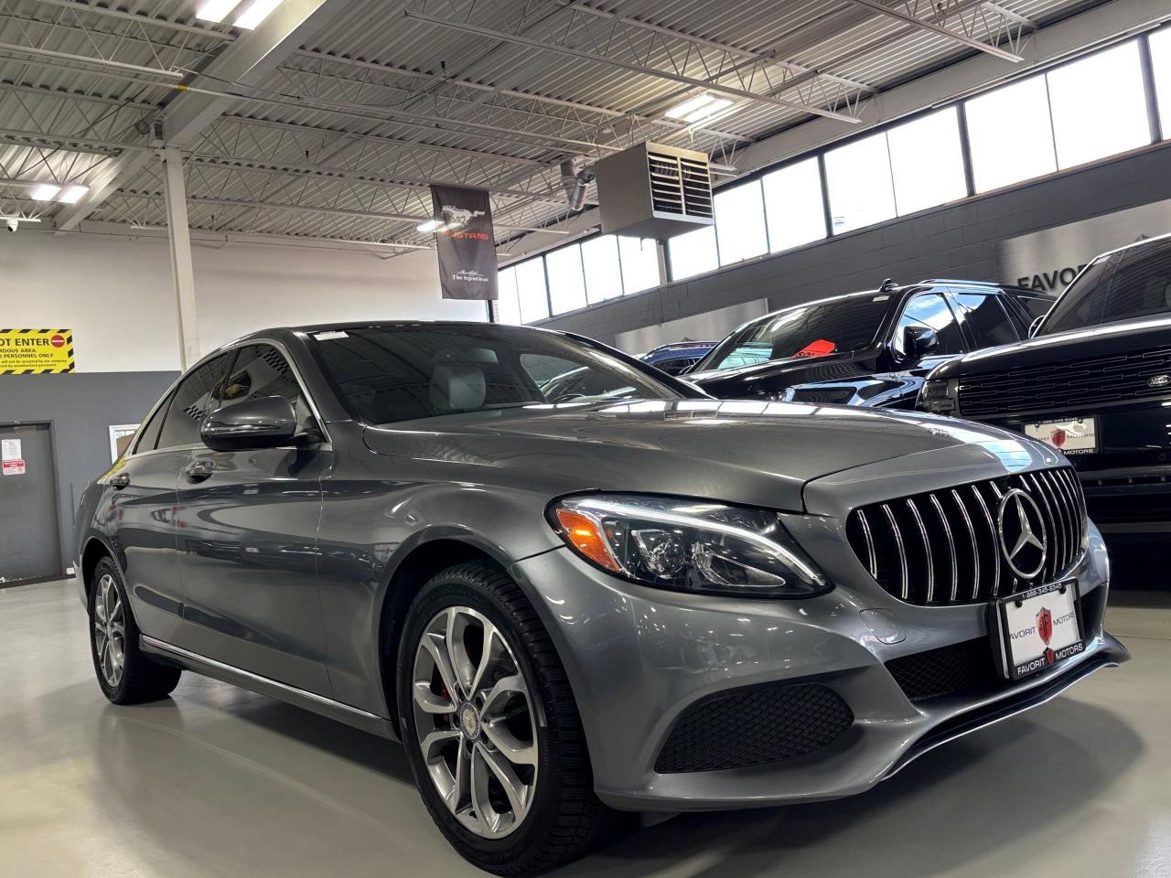 2017 Mercedes-Benz C-Class C300|4MATIC|NAV|CREAMLEATHER|DUALSUNROOF|ALLOYS|++ - Photo #2