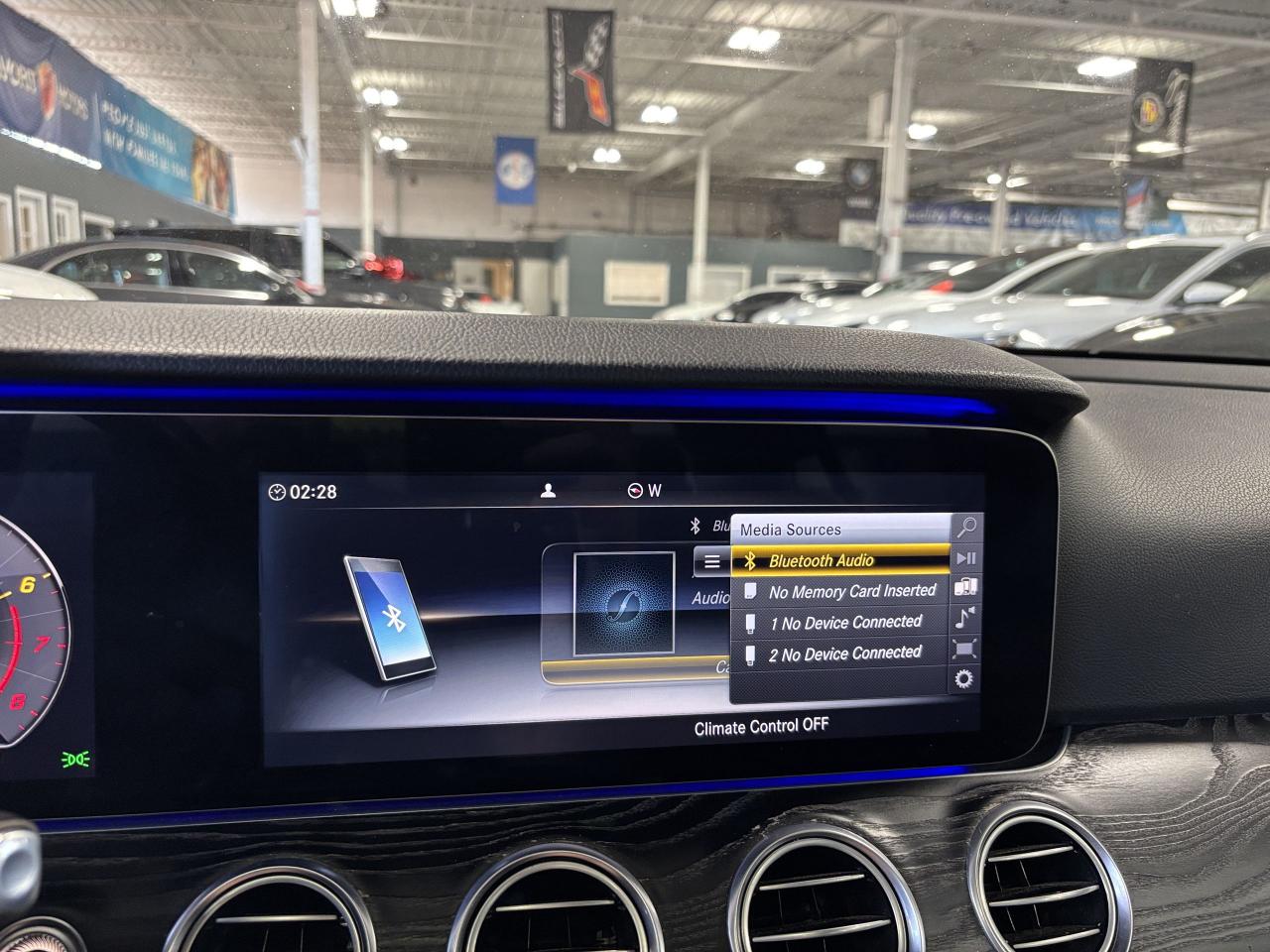 2018 Mercedes-Benz E-Class E300|4MATIC|NAV|WOOD|BURMESTER|AMBIENT|LEATHER|LED - Photo #19