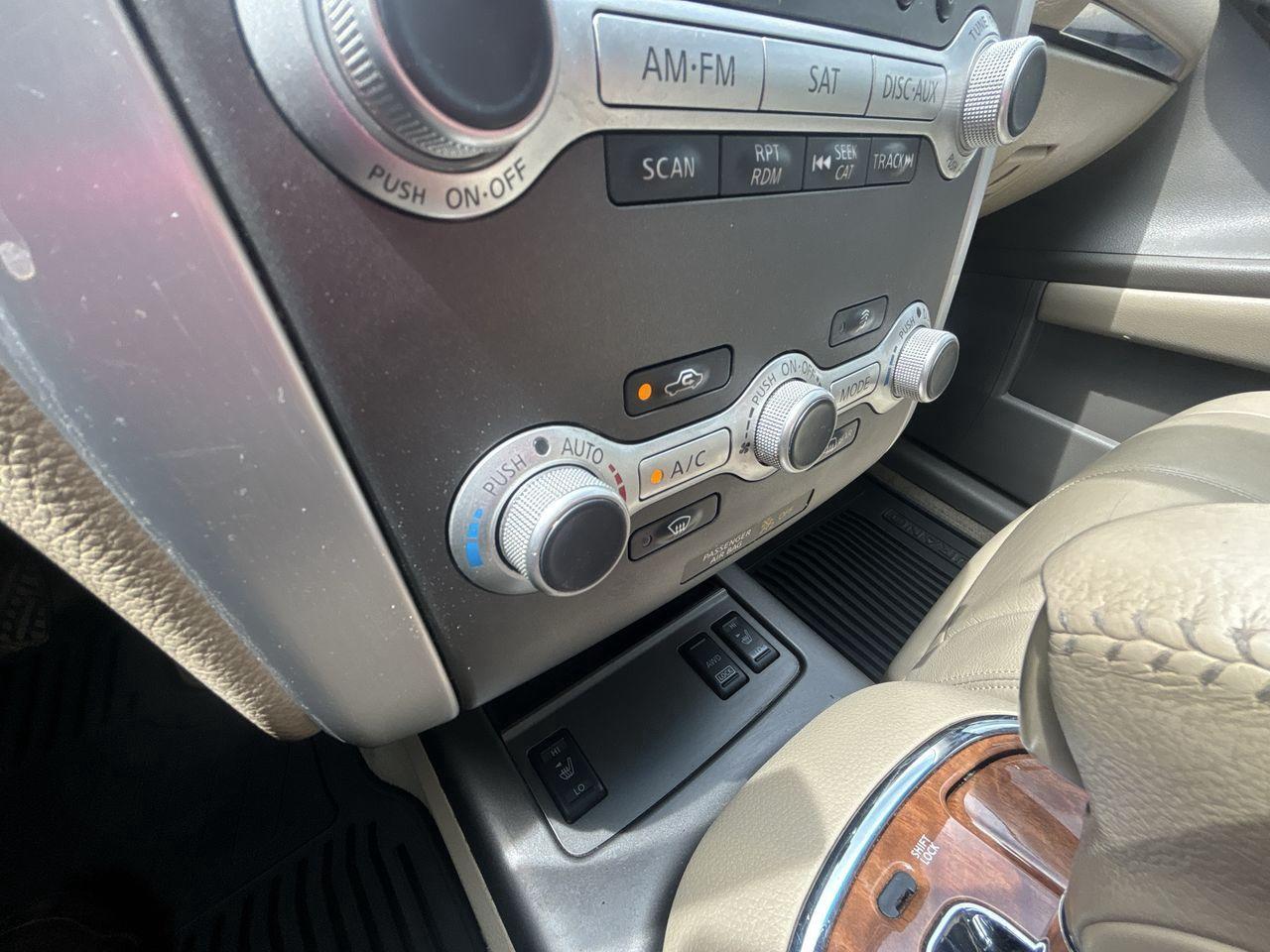 2012 Nissan Murano LE AWD 4dr Photo5