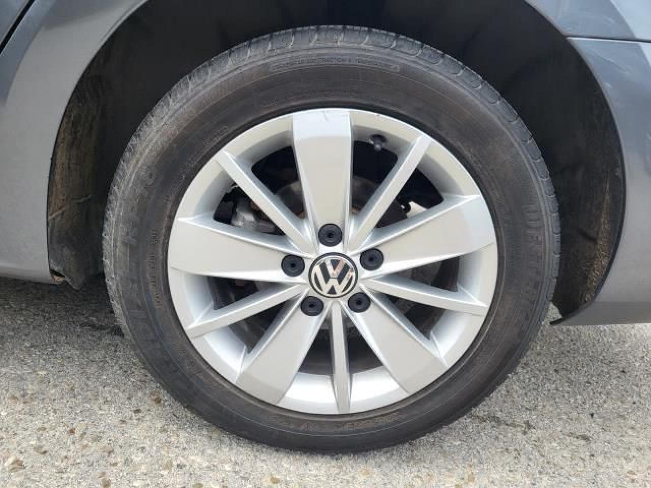 2015 Volkswagen Jetta Trendline Photo16