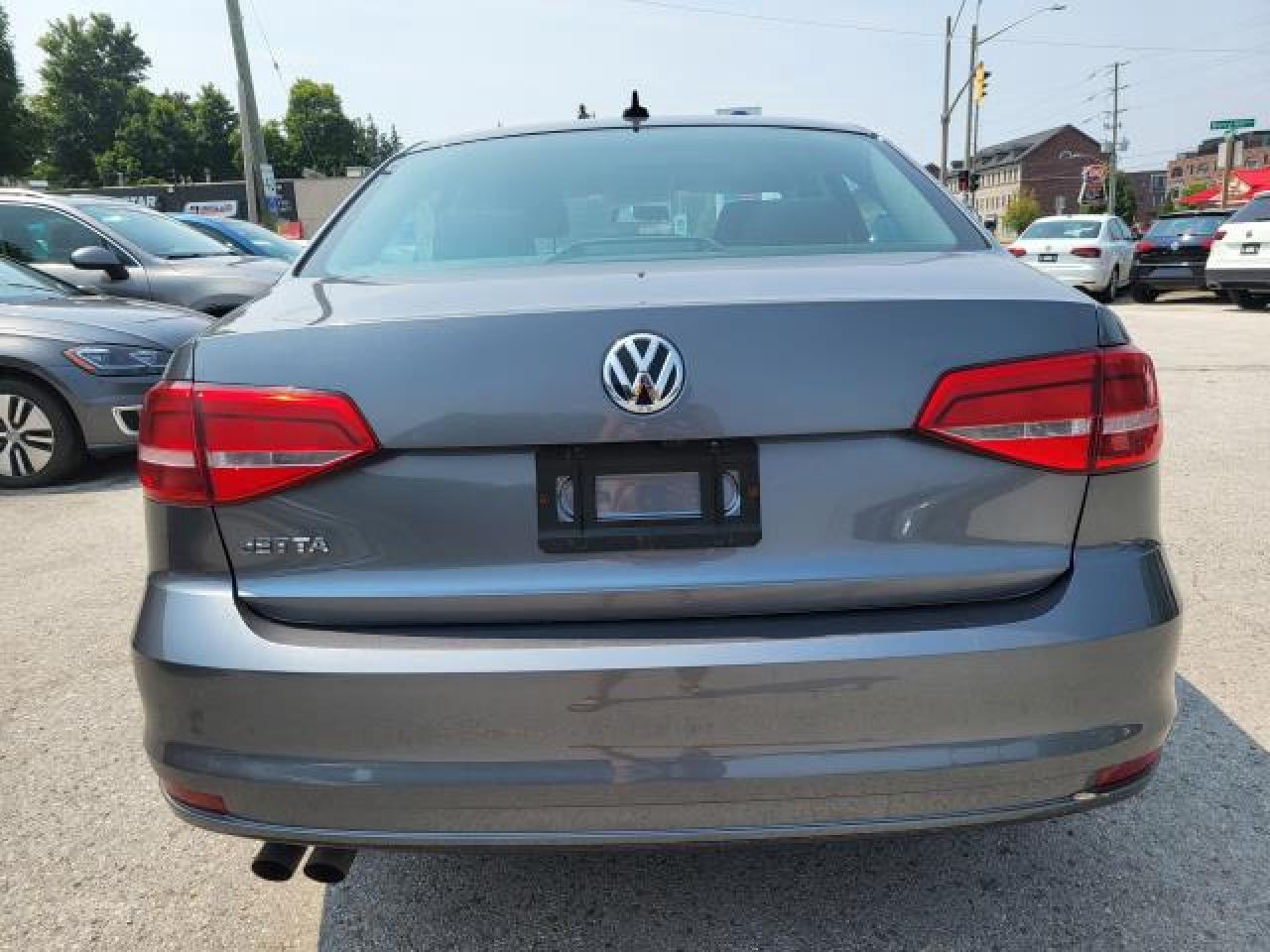 2015 Volkswagen Jetta Trendline Photo23