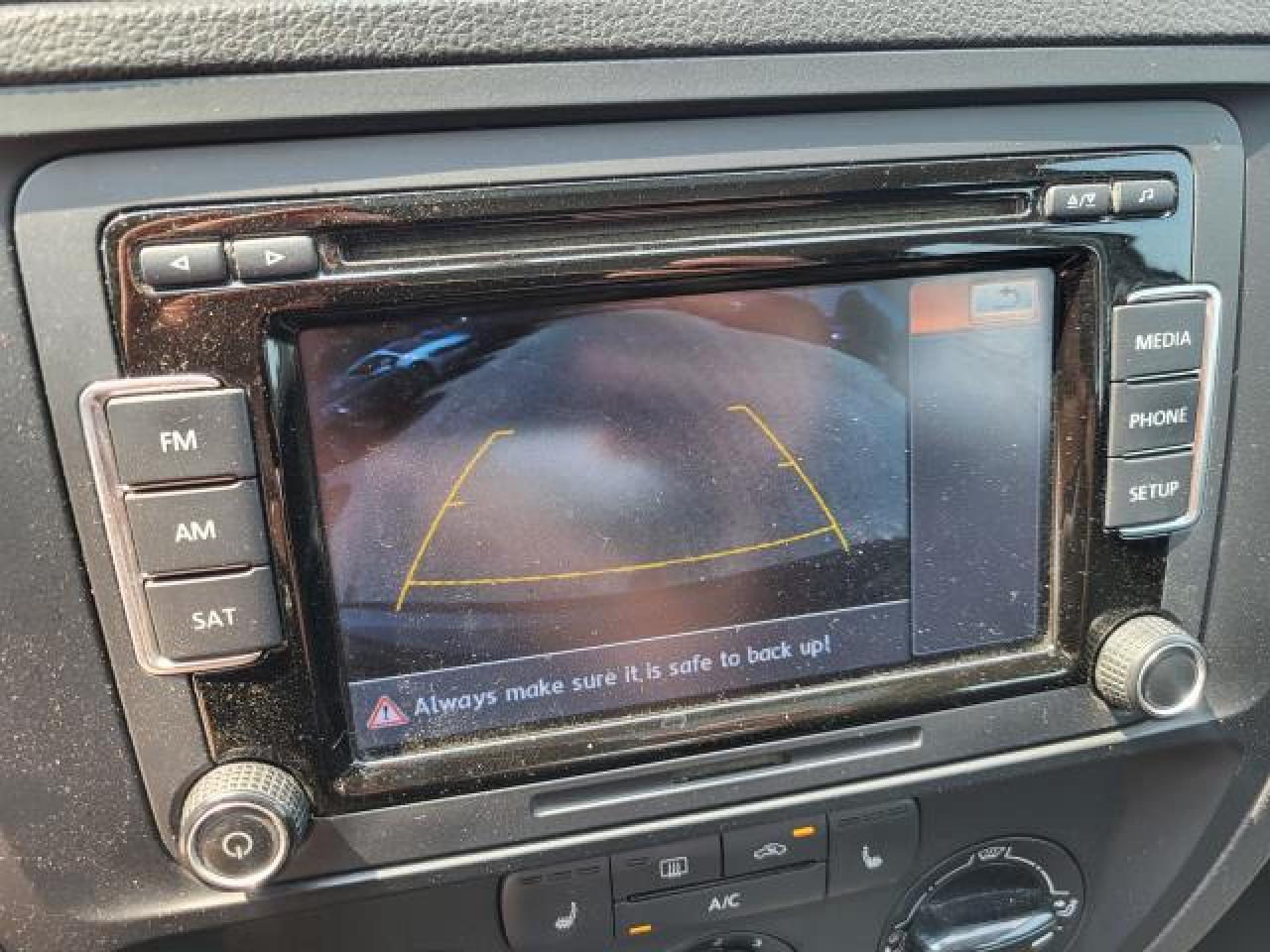 2015 Volkswagen Jetta Trendline Photo32
