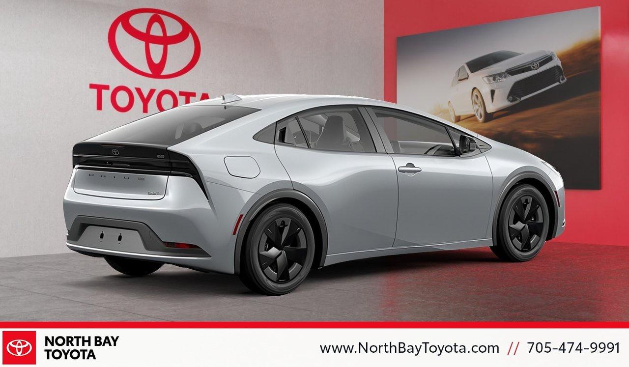 2025 Toyota Prius Plug-In Hybrid SE Photo