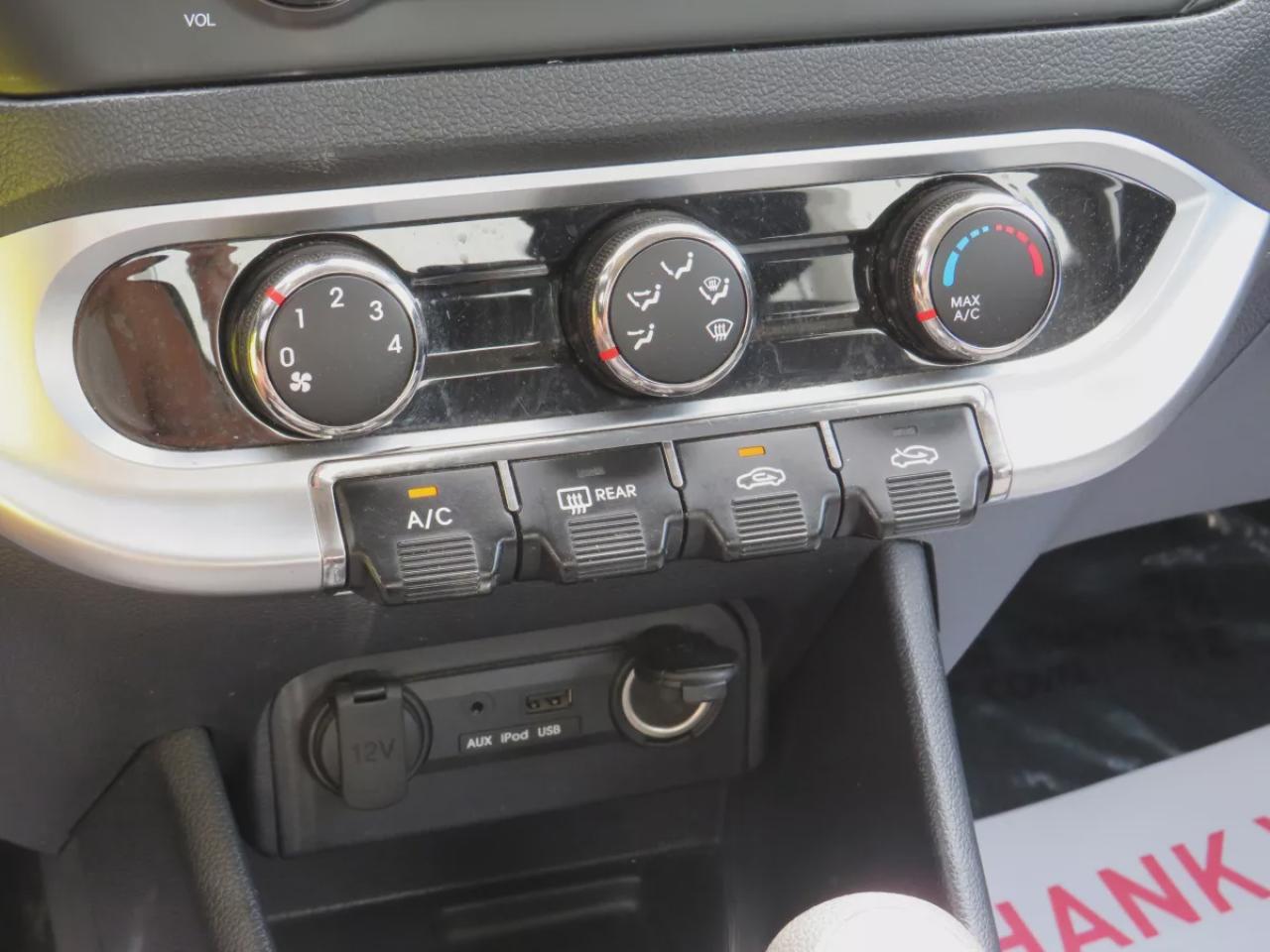 2014 Kia Rio LX (**LOW KM!!**CLEAN TITLE/NO ACCIDENTS!!**SAFETY/CERTIFIED!**A/C**HEATED SEATS**ACTIVE ECO**CRUISE CONTROL**BLUETOOTH**POWER LOCKS**POWER WINDOWS**) Photo