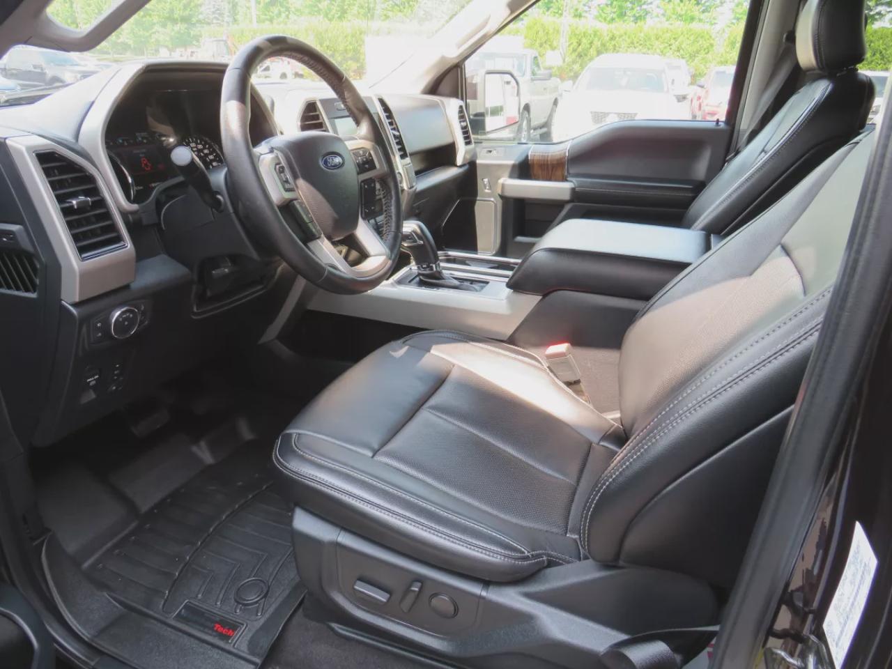 2019 Ford F-150 Lariat (**CLEAN TITLE/NO ACCIDENTS!!**SAFETY/CERTIFIED!!**4WD**RUNNING BOARDS**TRAILER HITCH**TONNEAU COVER**WEATHER TECH MATS**ALLOY RIMS**REMOTE START**FOG LIGHTS**POWER SEATS**PUSH BUTTON START**DUAL CLIMATE CONTROL**DIGITAL TOUCHSCREEN**HEATED/VENTILA Photo3