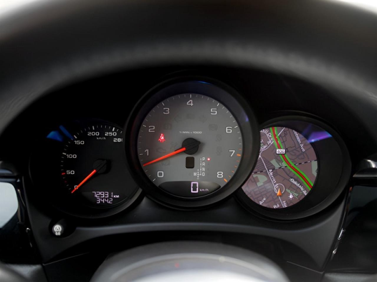 2016 Porsche Macan S  **LOW KMS - NO ACCIDENTS** Photo