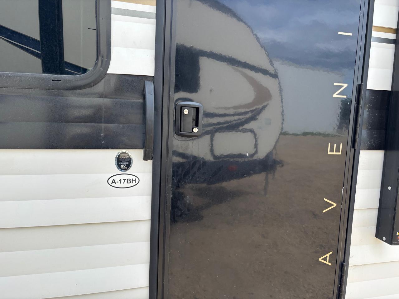 2025 Other TRAILER Avenir 17BH Photo