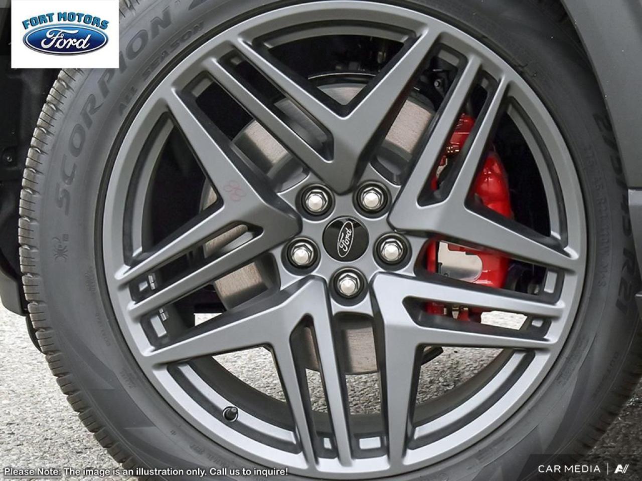 2025 Ford Explorer ST-Line Photo5