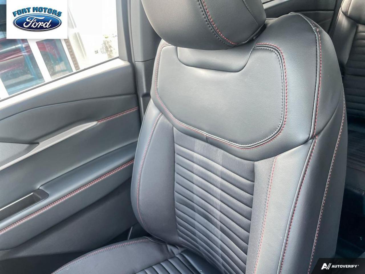 2025 Ford Explorer ST-Line Photo5