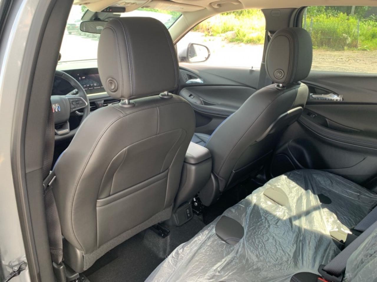 2026 Buick Encore GX Sport Touring Photo