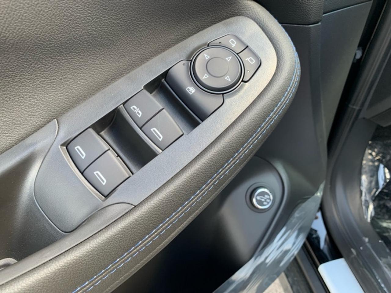 2026 Buick Encore GX Sport Touring Photo