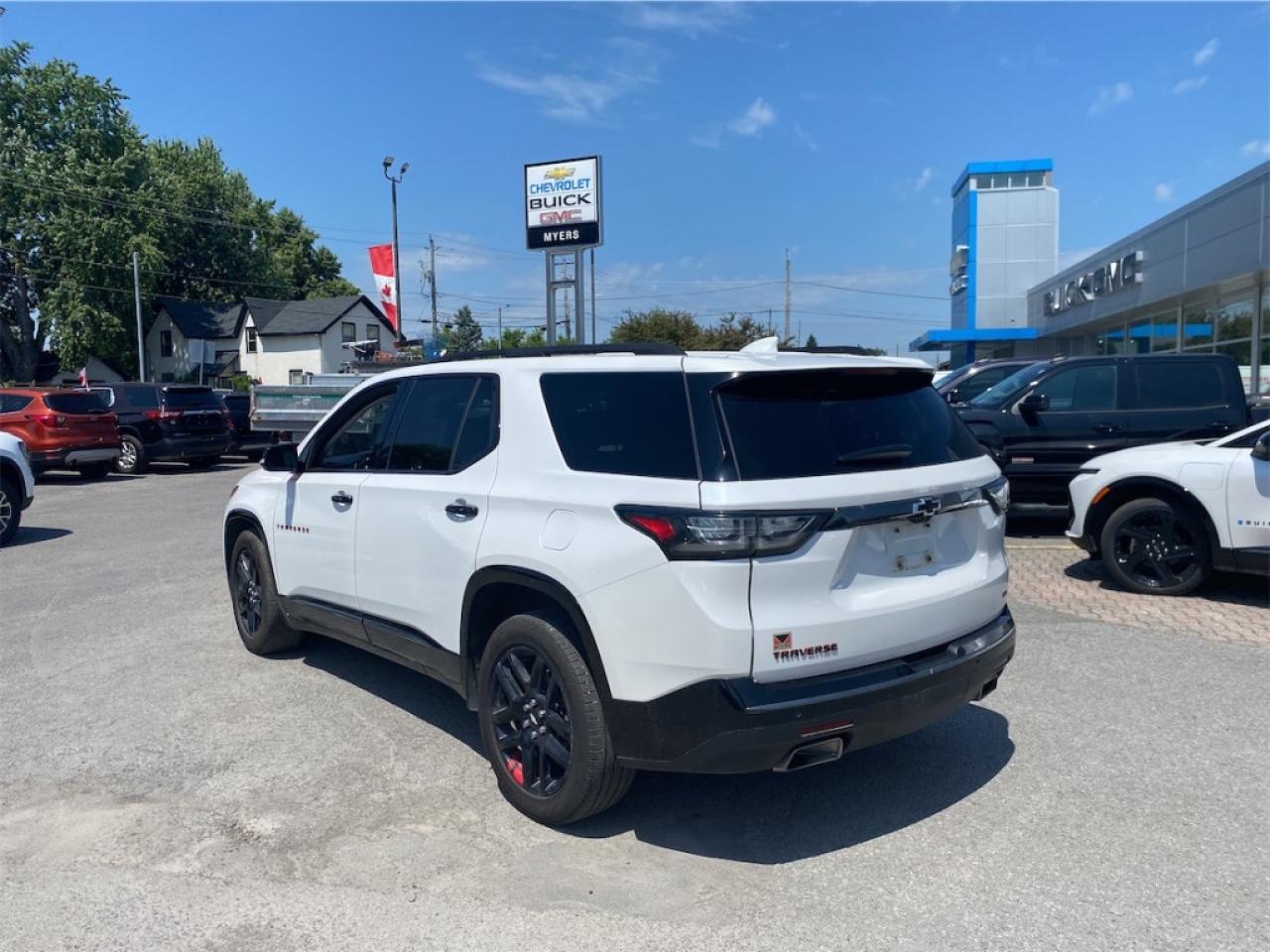 2019 Chevrolet Traverse Premier  - Sunroof -  Cooled Seats Photo4