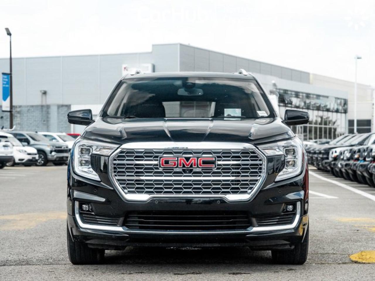 2022 GMC Terrain Denali Panoroof Bose Audio Heated & Vented Seats 360 Cam Remote Start Photo