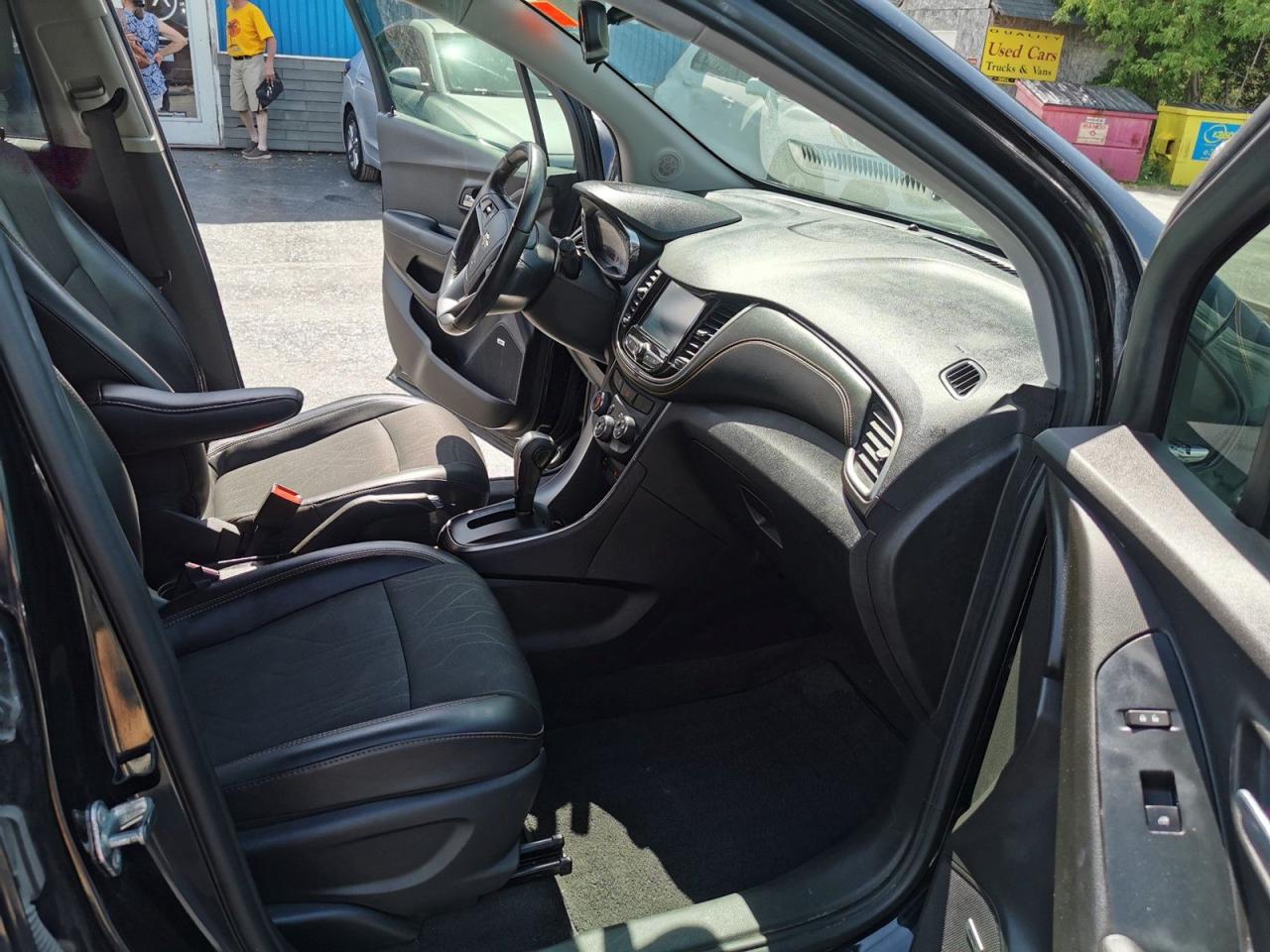 2017 Chevrolet Trax LT - Photo #16