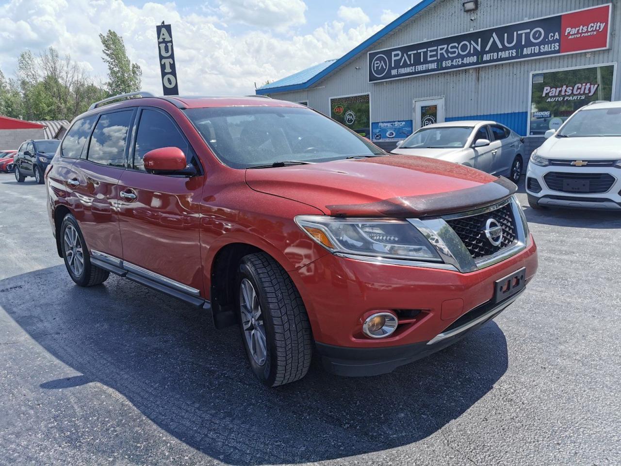 2016 Nissan Pathfinder SL 4WD - Photo #7