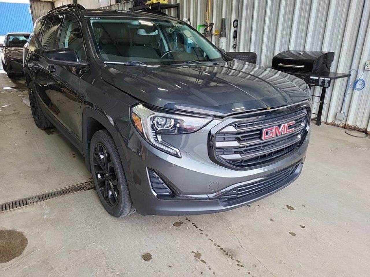 Used 2020 Chevrolet Equinox Premier AWD | Leather | Power Seat | Heated Seats | CarPlay + Android | Power Liftgate | and More ! for sale in Guelph, ON