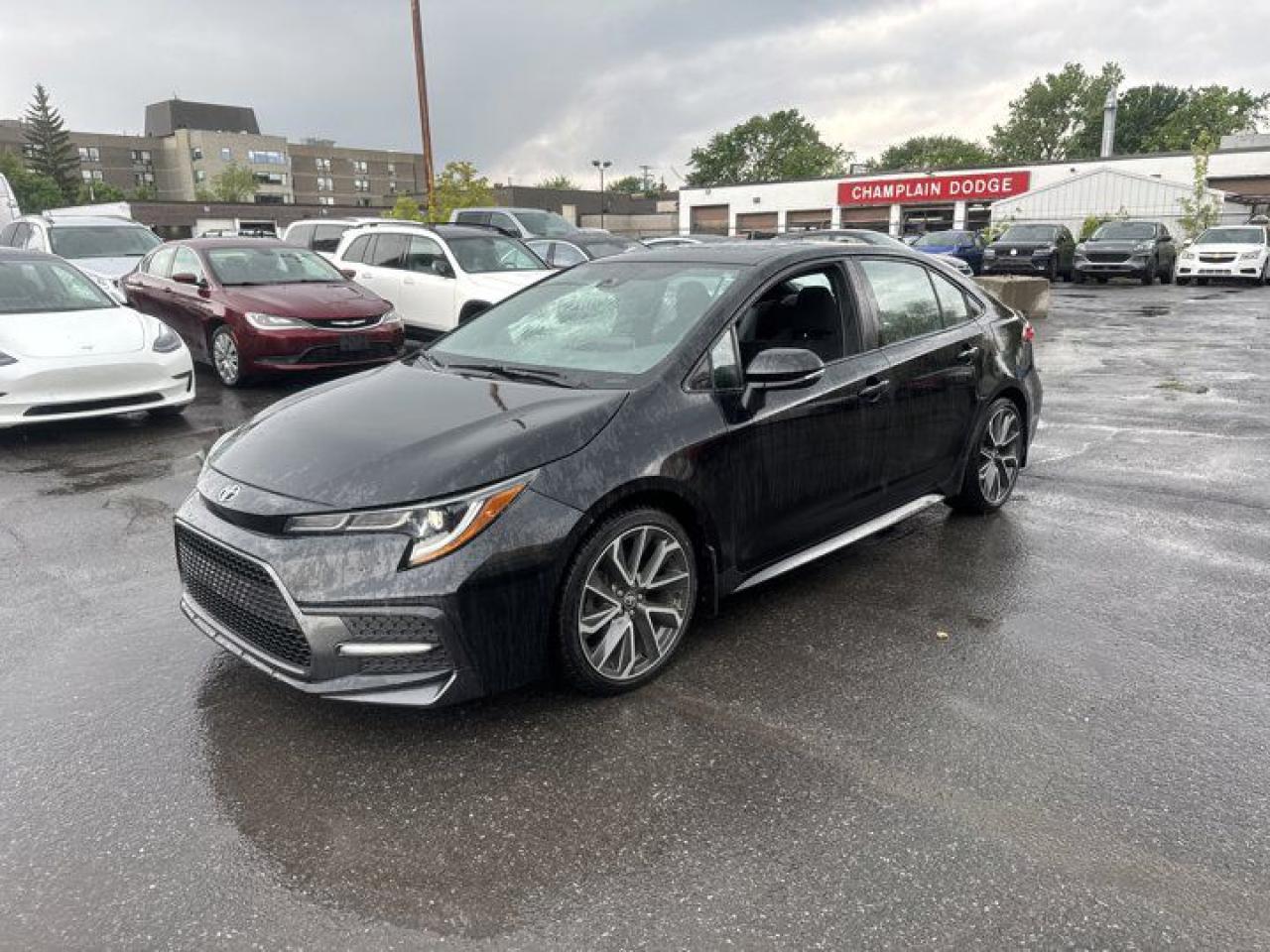 Used 2021 Toyota Corolla SE Upgrade | Sunroof | Adaptive Cruise | Apple CarPlay & Android Auto | Reverse Camera and More ! for sale in Guelph, ON
