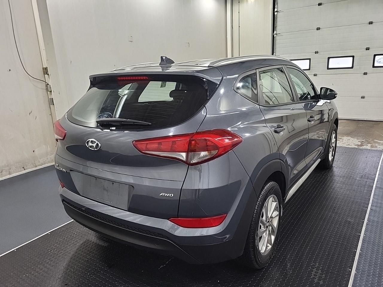 2018 Hyundai Tucson Premium - Photo #9