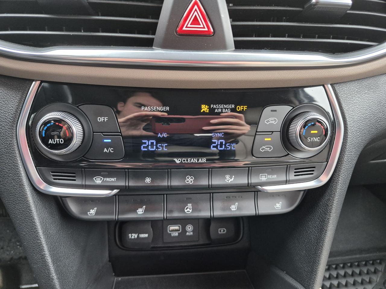 2020 Hyundai Santa Fe Luxury Photo31
