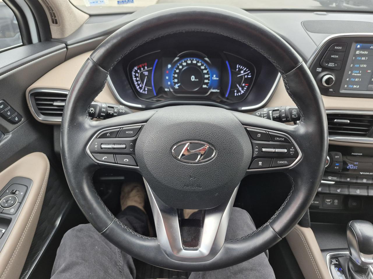 2020 Hyundai Santa Fe Luxury Photo27