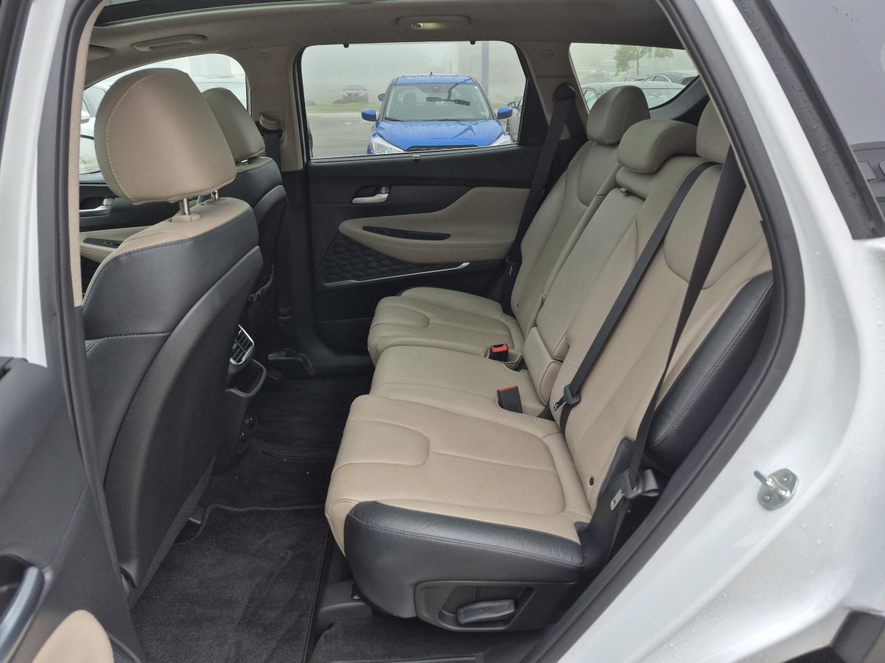 2020 Hyundai Santa Fe Luxury Photo35