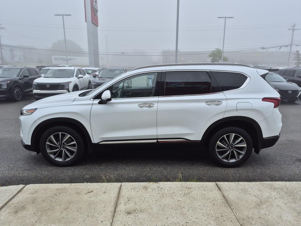 2020 Hyundai Santa Fe Luxury Photo23
