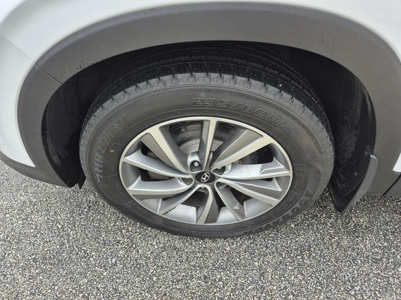 2020 Hyundai Santa Fe Luxury Photo39