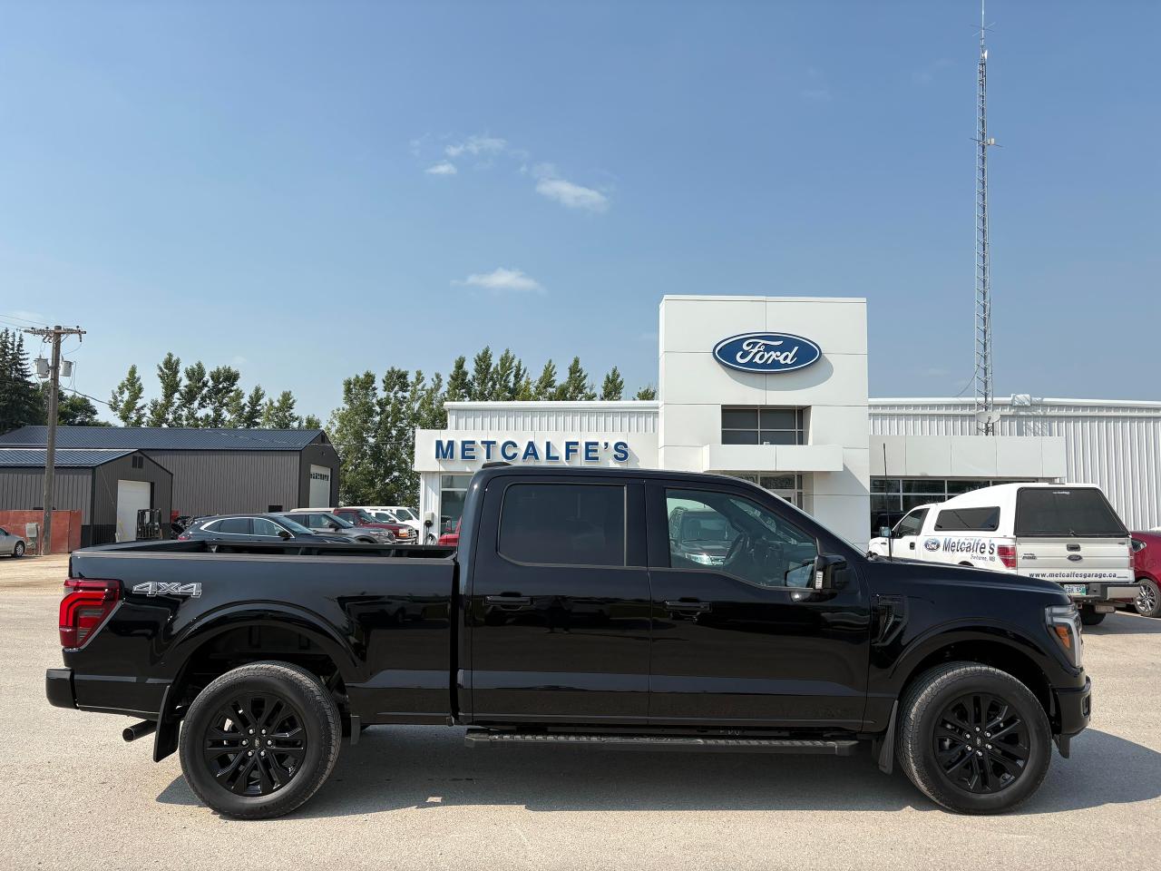 New 2025 Ford F-150 Lariat 4WD SuperCrew 6.5' Box for sale in Treherne, MB