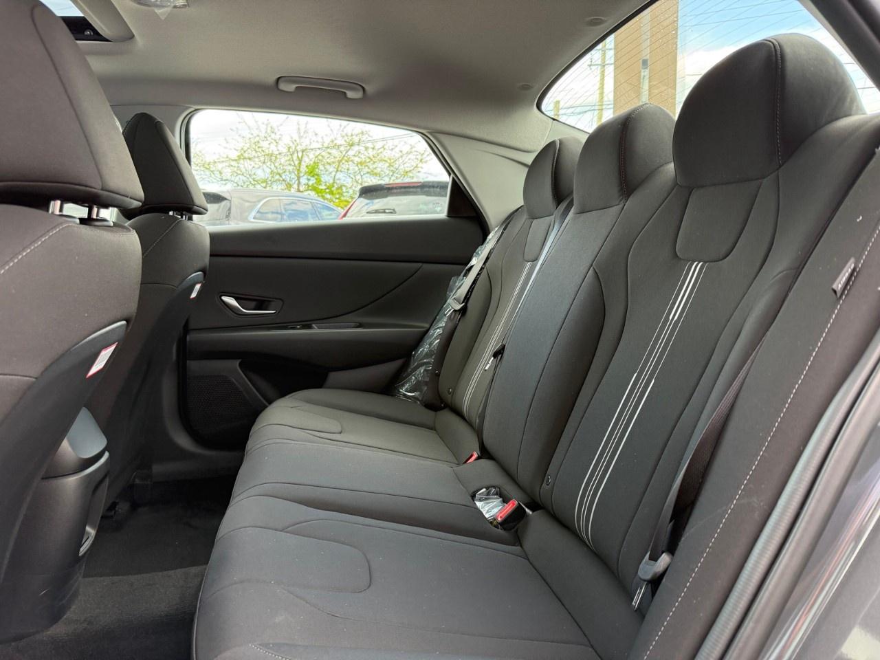 2025 Hyundai Elantra Preferred IVT w/Tech Pkg Photo