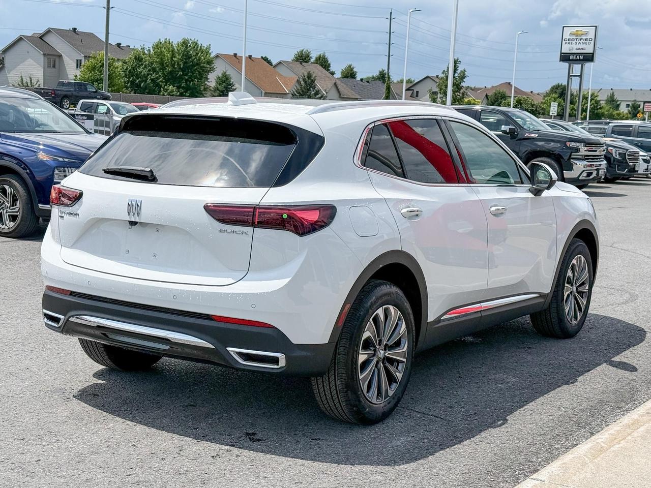 2025 Buick Envision Preferred 2.0L 4 CYL WITH REMOTE START/ENTRY, HEATED SEATS, HEATED STEERING WHEEL, BOSE SOUND, HD SURROUND VISION Photo