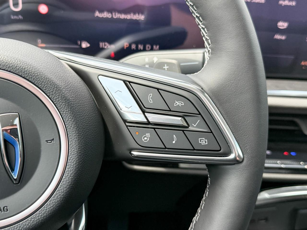 2025 Buick Envision Preferred 2.0L 4 CYL WITH REMOTE START/ENTRY, HEATED SEATS, HEATED STEERING WHEEL, BOSE SOUND, HD SURROUND VISION Photo