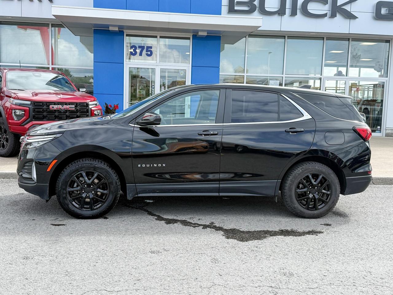 2024 Chevrolet Equinox 1.5L 4CYL TURBO LT, HEATED FRONT SEATS, DUAL ZONE CLIMATE CONTROL, POWER LIFTGATE, SAFETY PACKAGE, 17" ALLOY WHEELS Photo