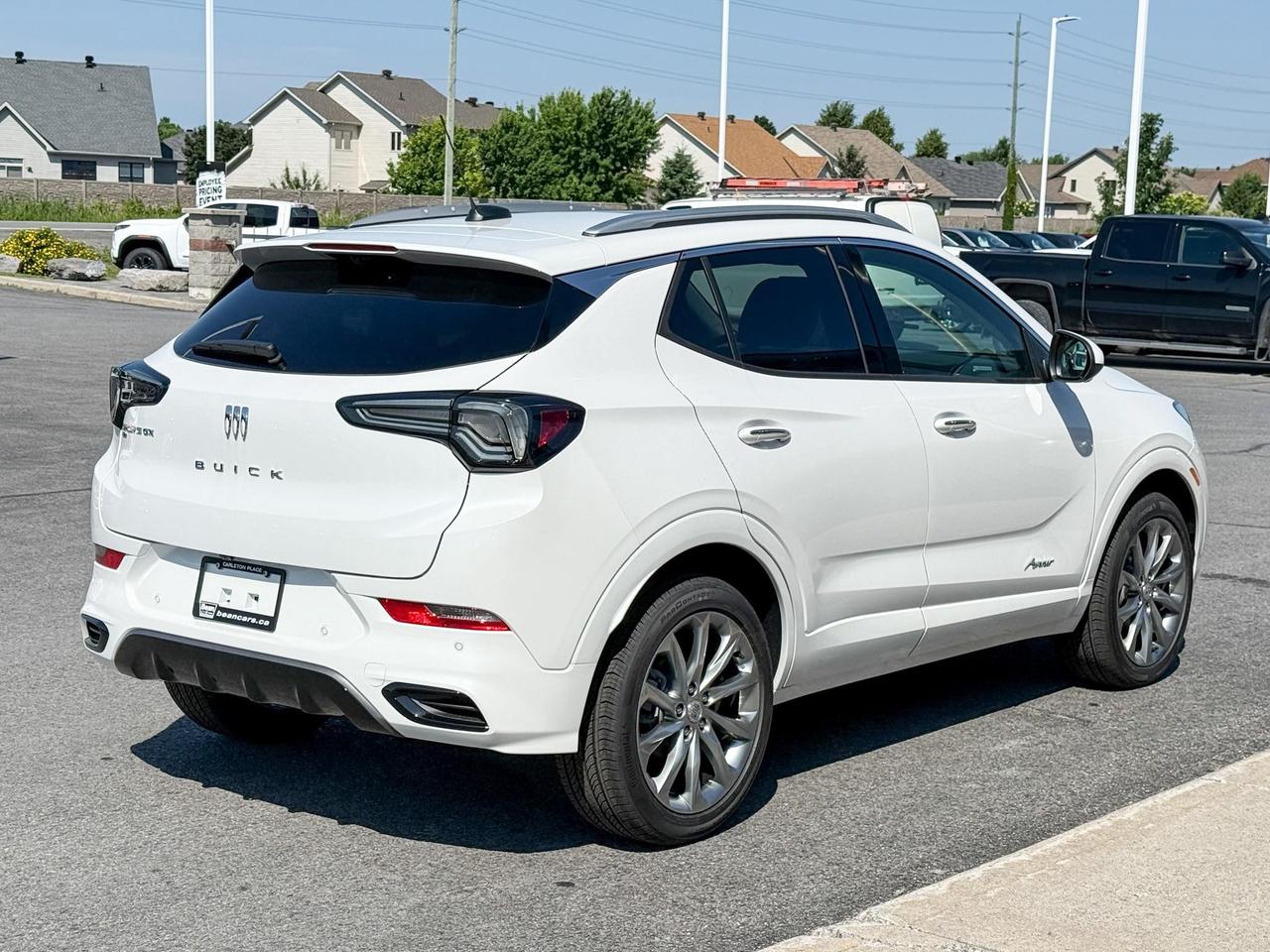 2026 Buick Encore GX Avenir 1.3L 3CYL WITH REMOTE START/ENTRY, SUNROOF, HEATED SEATS, HEATED STEERING WHEEL, HD SURROUND VISION, Photo