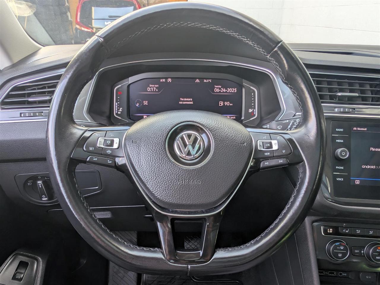 2019 Volkswagen Tiguan HIGHLINE 4MOTION - NAVI - PANO ROOF - TECH FEATS