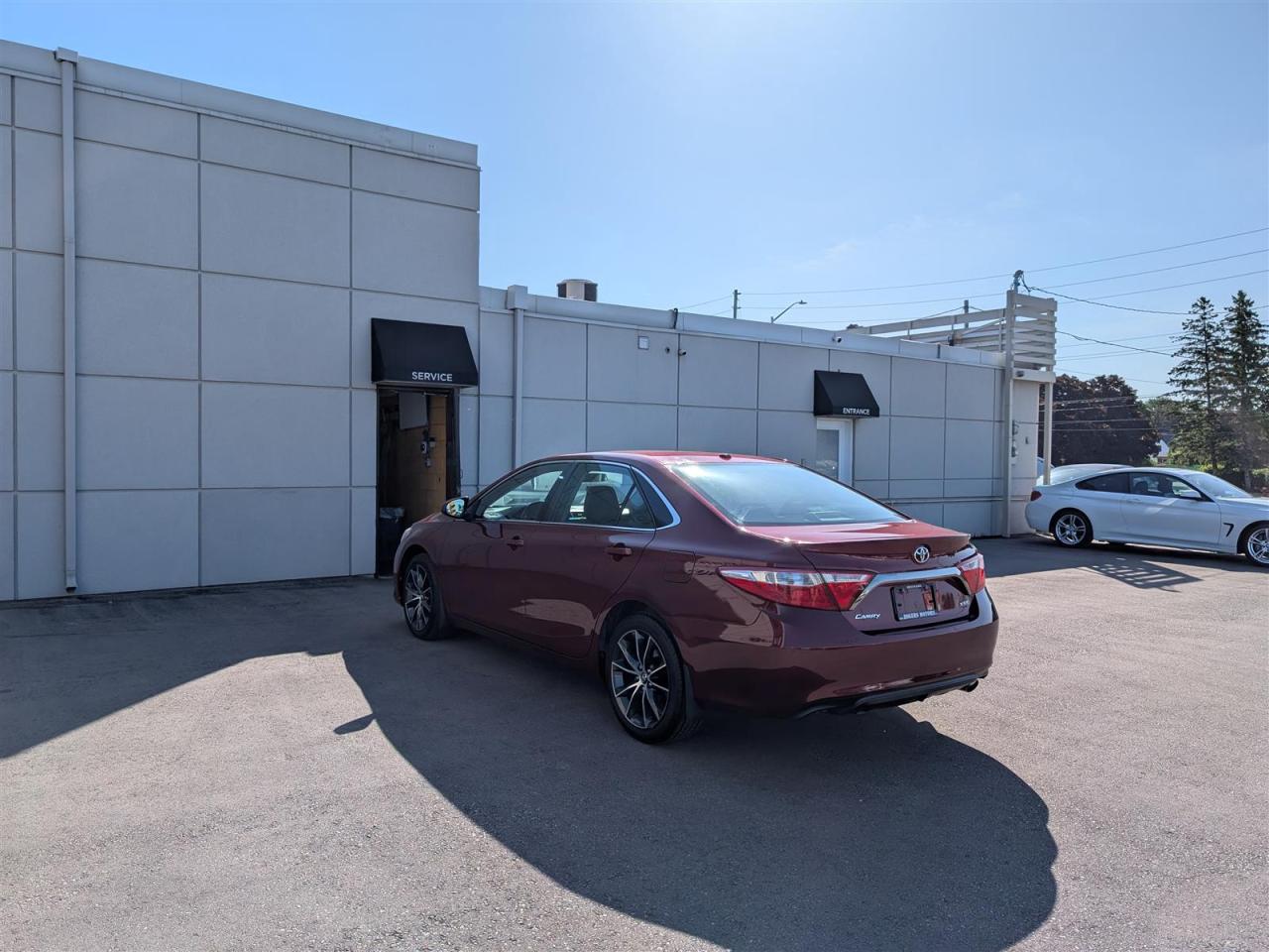 2017 Toyota Camry XSE - NAVI - REVERSE CAM - BLUETOOTH