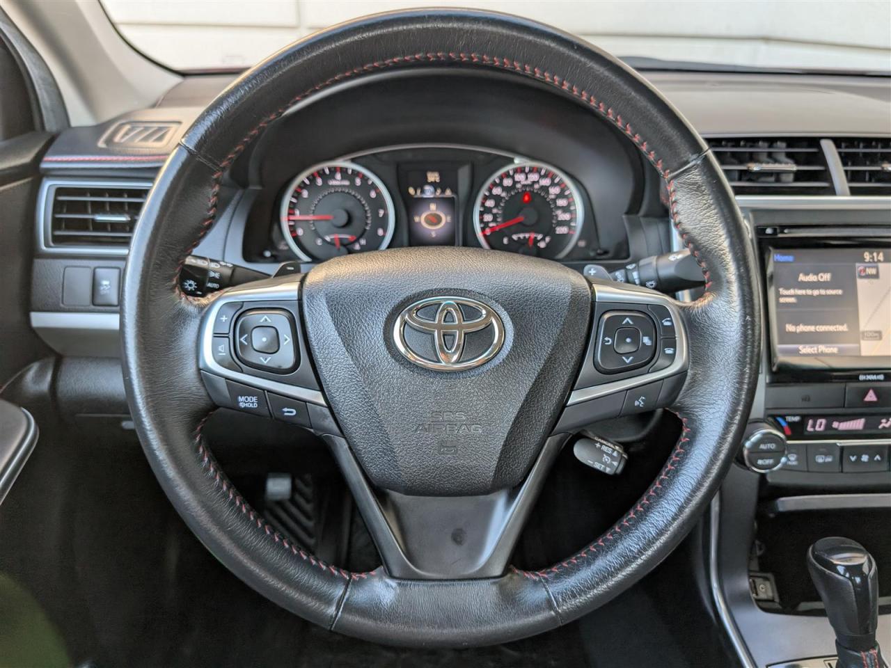 2017 Toyota Camry XSE - NAVI - REVERSE CAM - BLUETOOTH