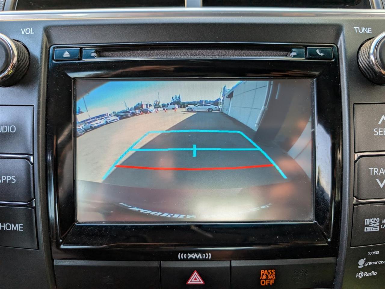 2017 Toyota Camry XSE - NAVI - REVERSE CAM - BLUETOOTH