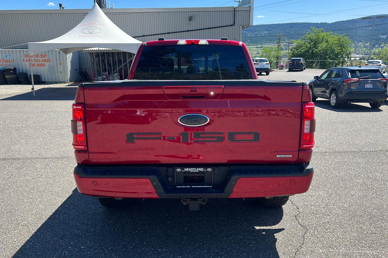 2021 Ford F-150 XLT Photo