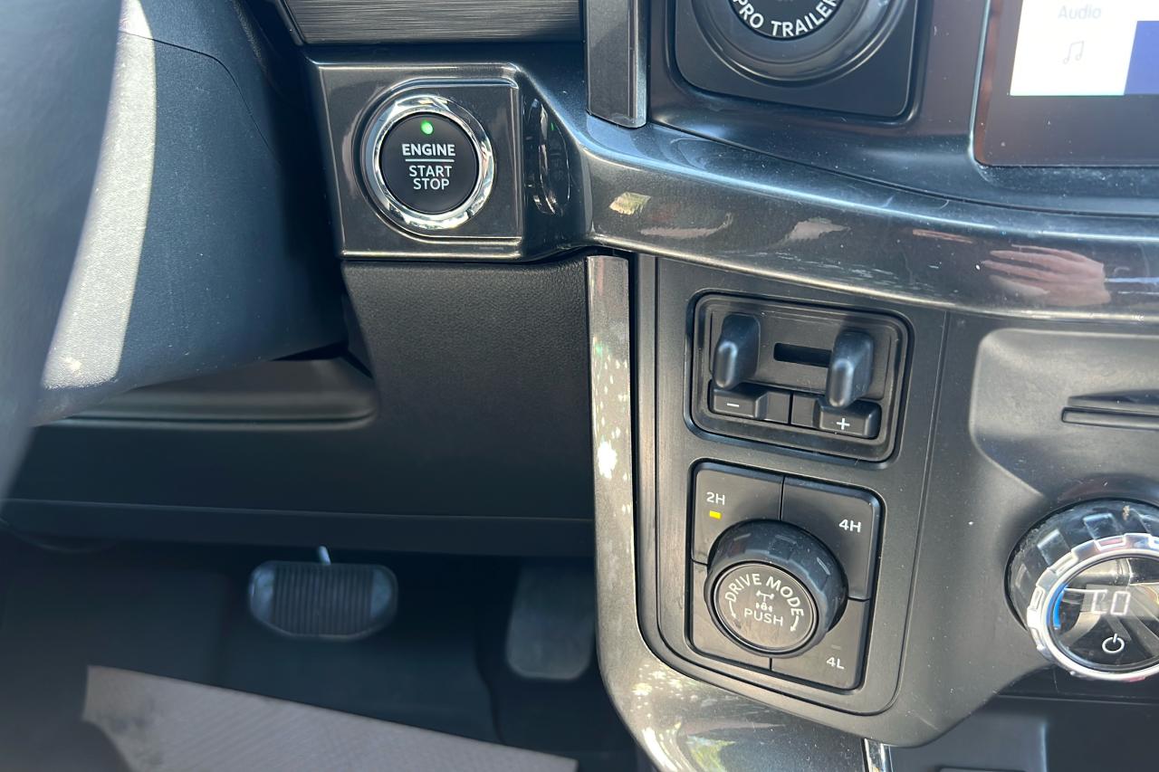 2021 Ford F-150 XLT Photo