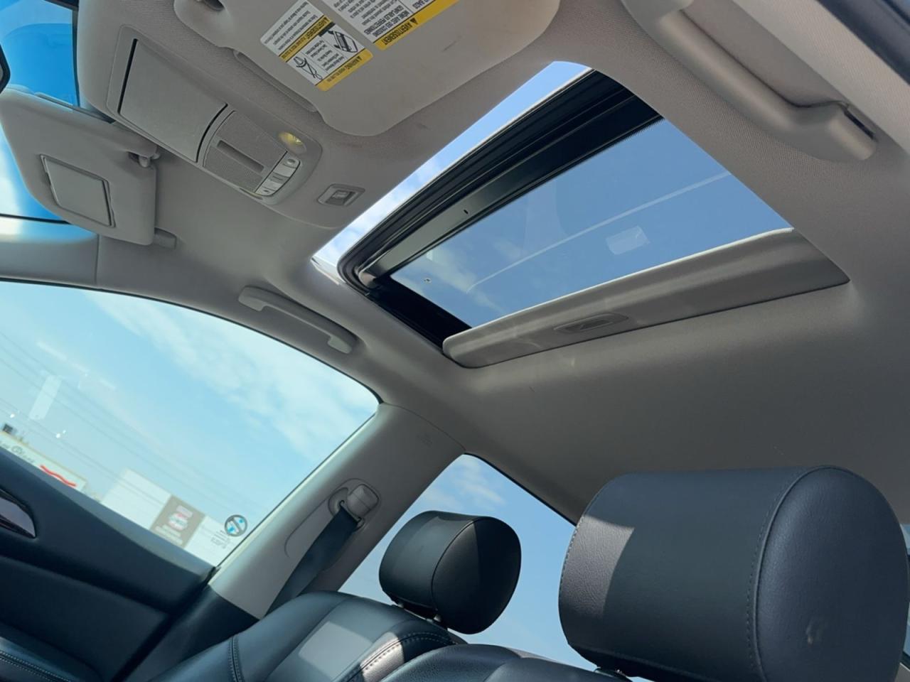 2016 Nissan Pathfinder SV - Photo #10