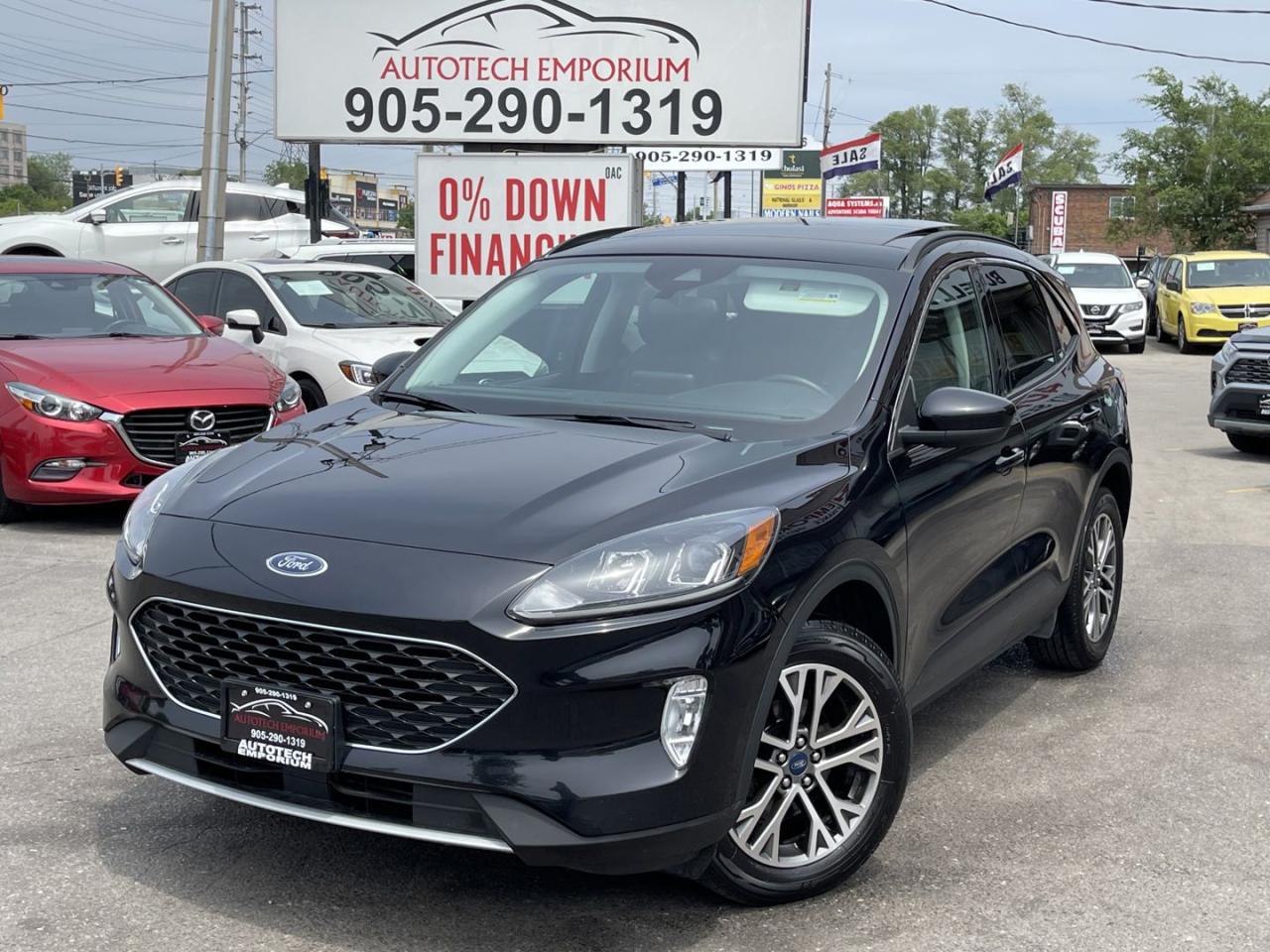 Used 2021 Ford Escape SEL 4WD / Leather / Pano Roof / Navi for sale in Mississauga, ON