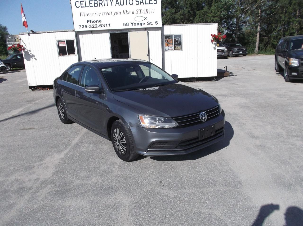 Used 2015 Volkswagen Jetta TSI  SE for sale in Elmvale, ON