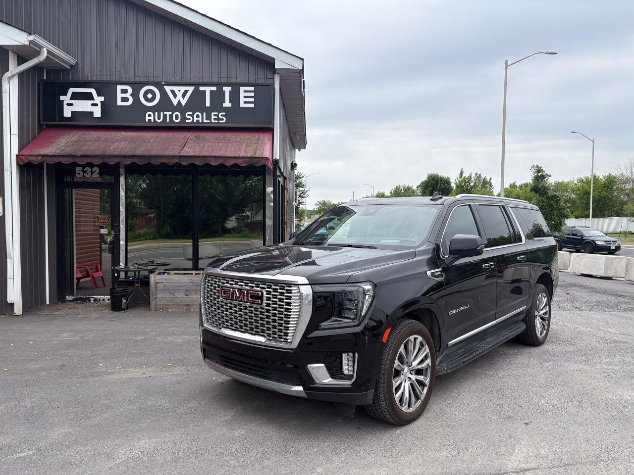Used 2023 GMC Yukon XL Denali for sale in Cornwall, ON