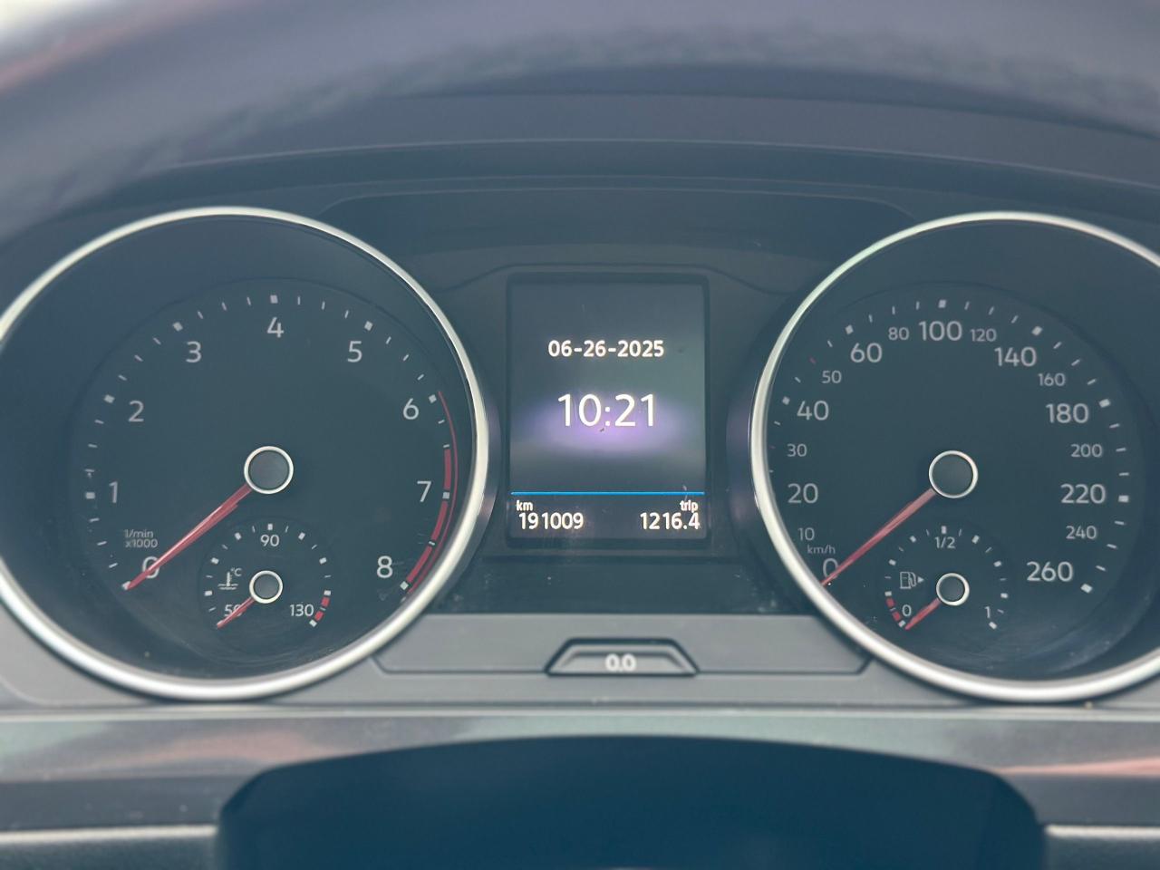 2020 Volkswagen Tiguan IQ DRIVE - Photo #6